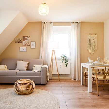 Boho-Apartment - Feel Like Home, Tiny Bathroom & Garage, 60M2 Mühlacker Екстериор снимка