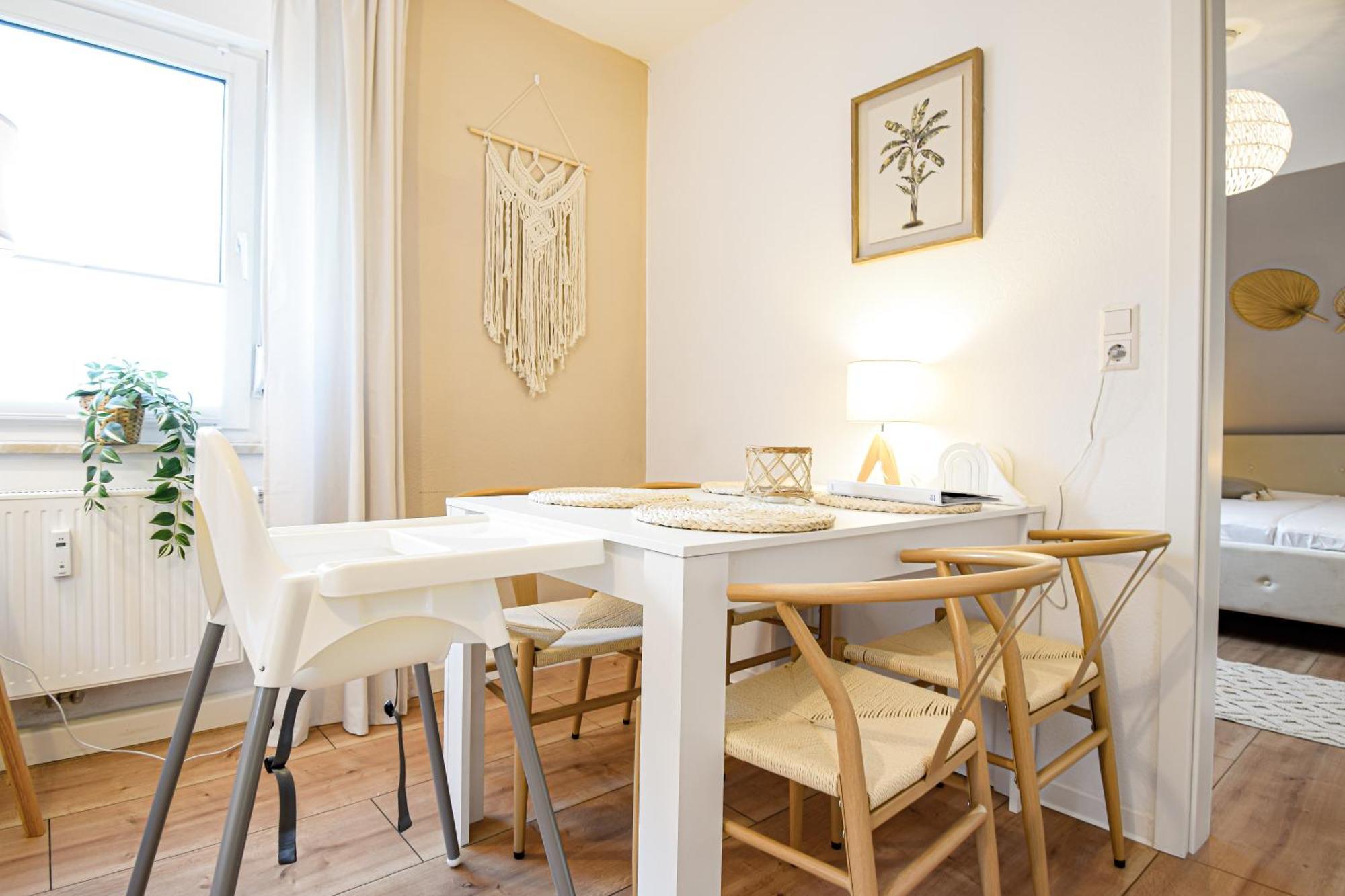 Boho-Apartment - Feel Like Home, Tiny Bathroom & Garage, 60M2 Mühlacker Екстериор снимка