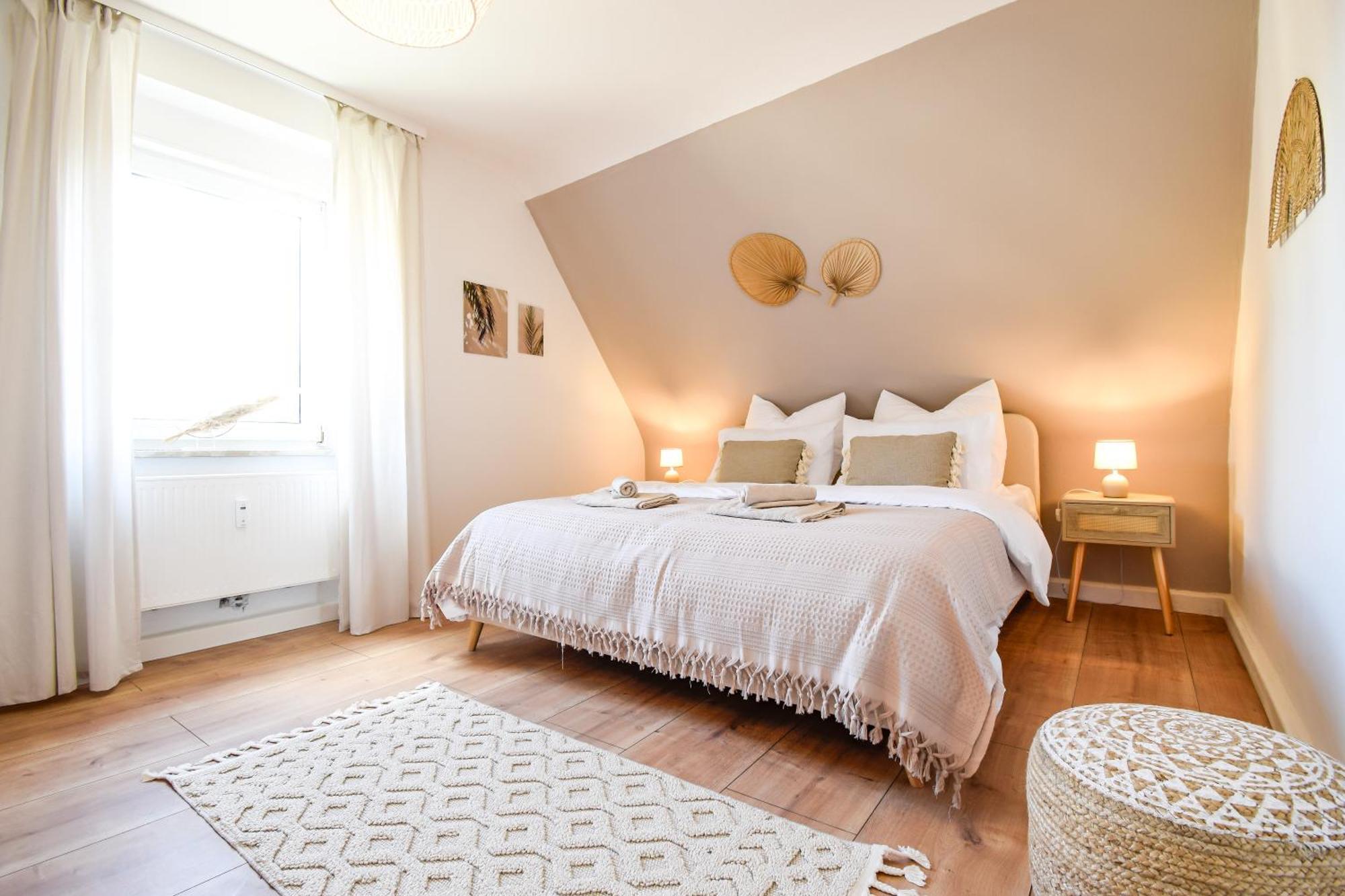 Boho-Apartment - Feel Like Home, Tiny Bathroom & Garage, 60M2 Mühlacker Екстериор снимка