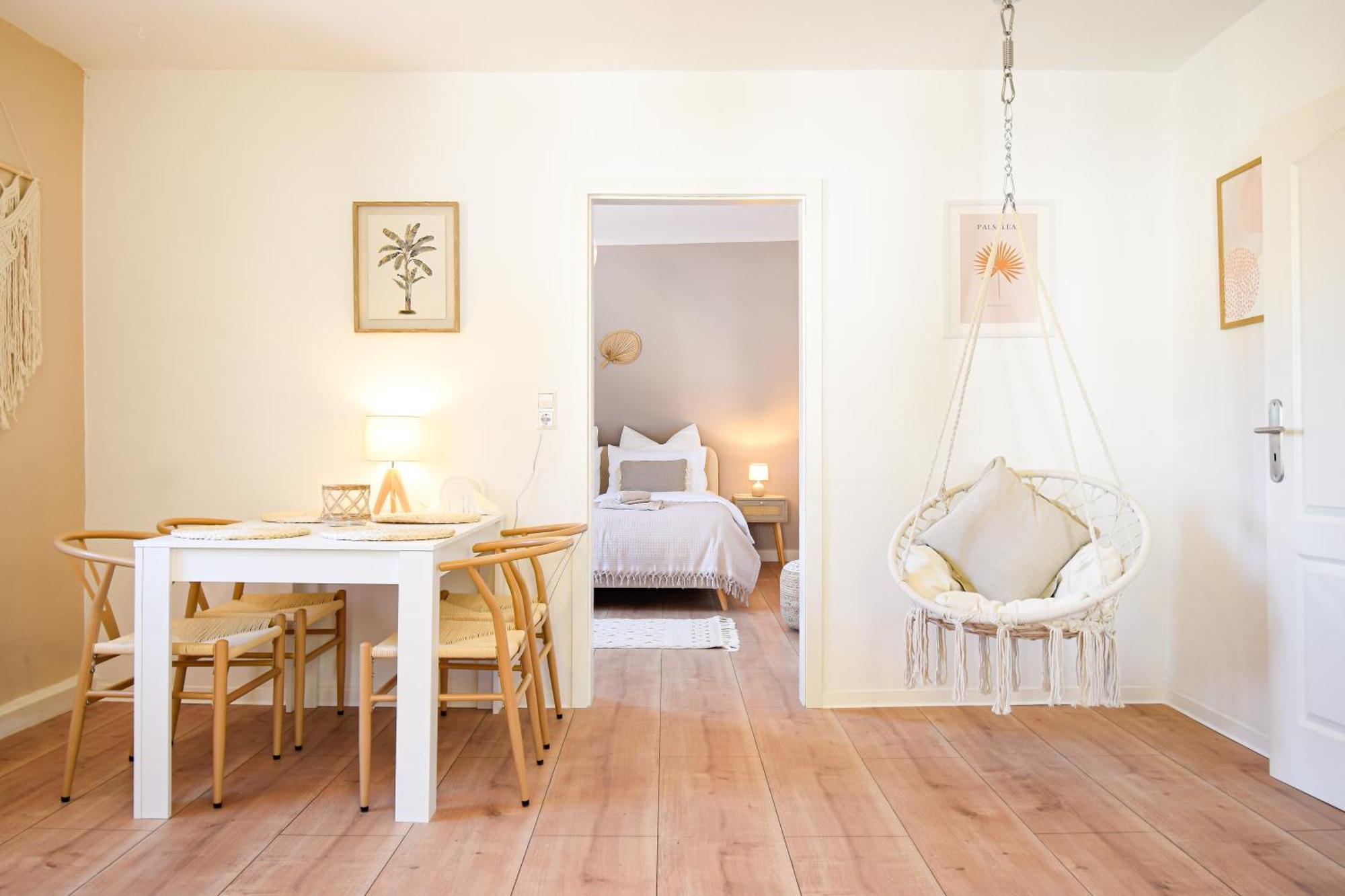 Boho-Apartment - Feel Like Home, Tiny Bathroom & Garage, 60M2 Mühlacker Екстериор снимка