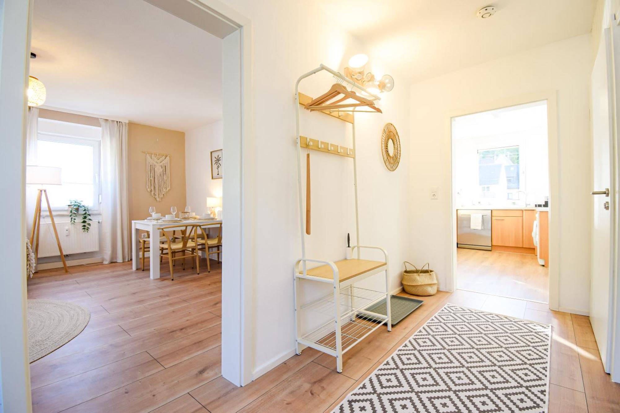 Boho-Apartment - Feel Like Home, Tiny Bathroom & Garage, 60M2 Mühlacker Екстериор снимка